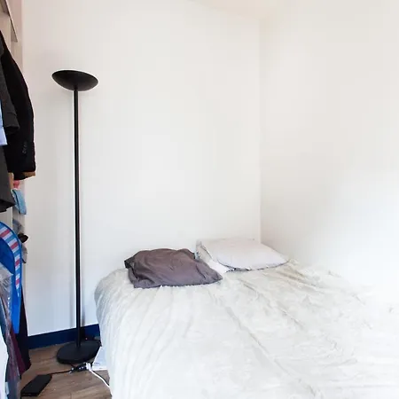Spacious Apt At The Trocadero *